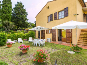 Holiday Home Bellavista-3 by Interhome Castellina Marittima
